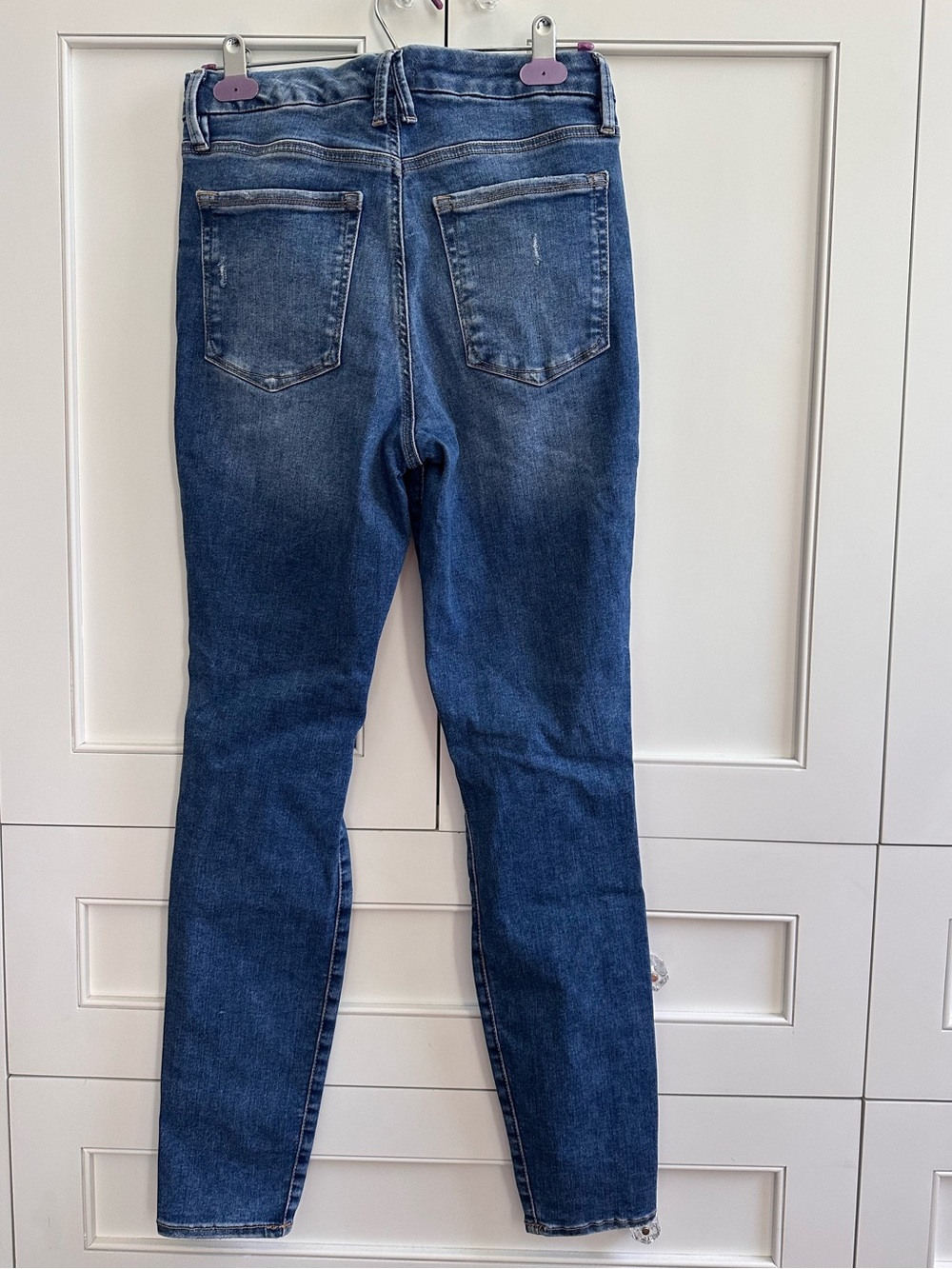 Good American Good Legs distressed skinny jeans, size 6-12R - Picture 4 of 6